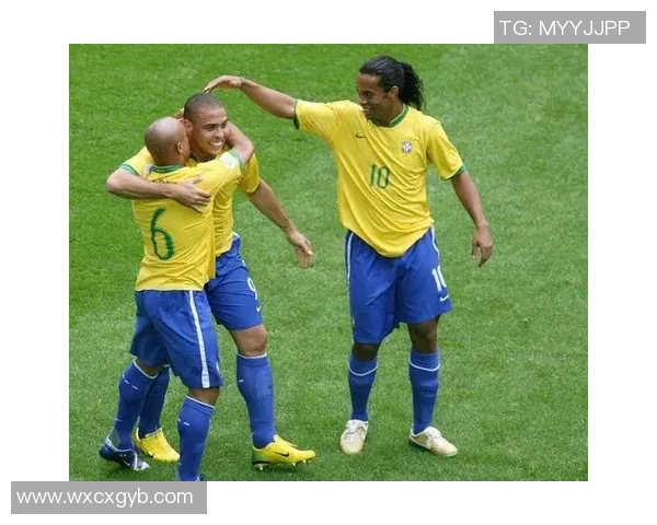 足球明星罗纳尔多身高揭秘他在绿茵场上的优势与影响力分析 足球明星罗纳尔多身高揭秘他在绿茵场上的优势与影响力分析