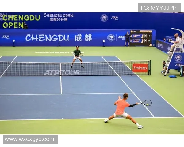 成都网球队技术揭秘：网球巨献背后的训练与策略分析